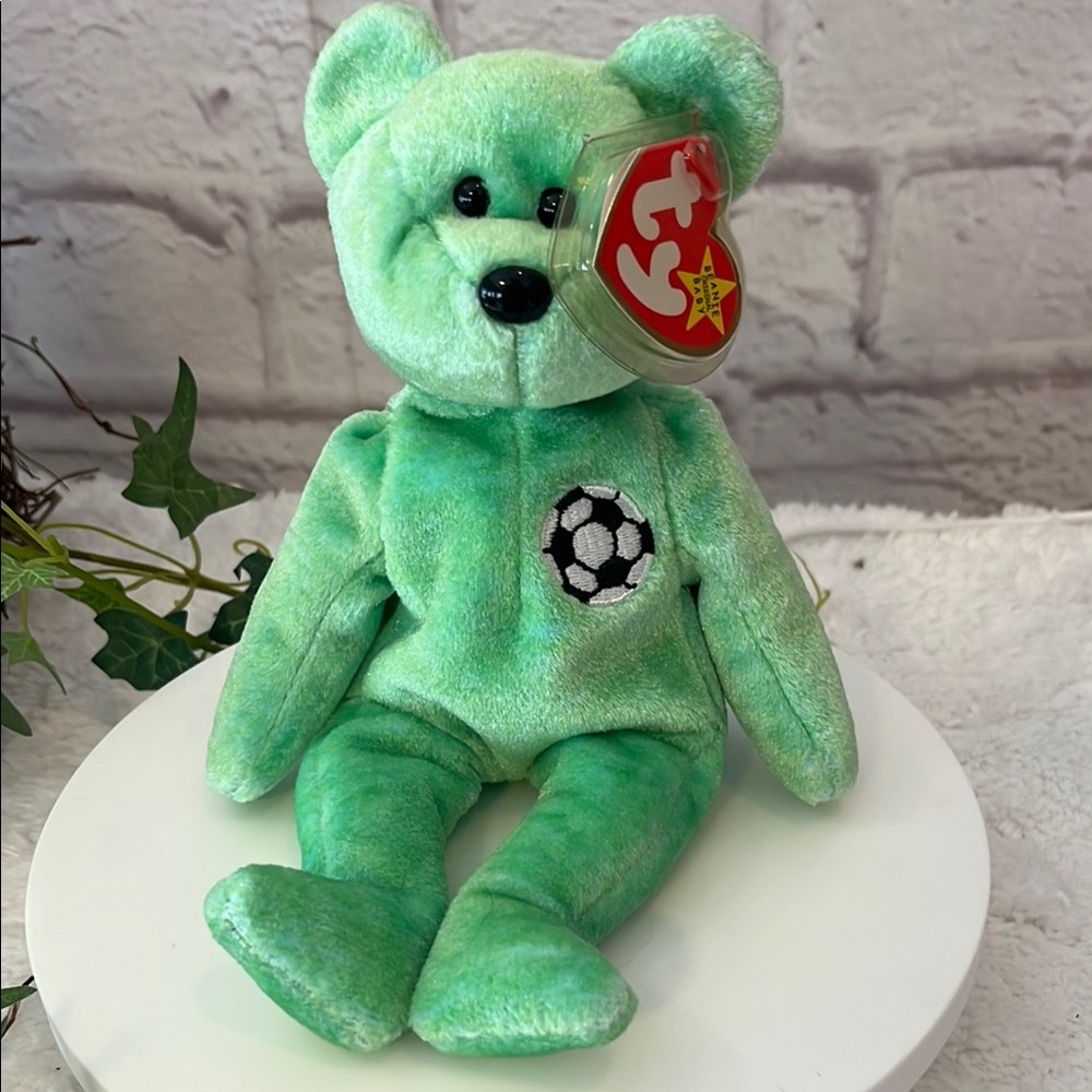 TY Kicks  Soccer Bear Plush Bear